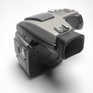 
                  
                    Load image into Gallery viewer, Hasselblad H2 Body with HV 90x Prism and Battery Grip - Certified Pre-Owned
                  
                