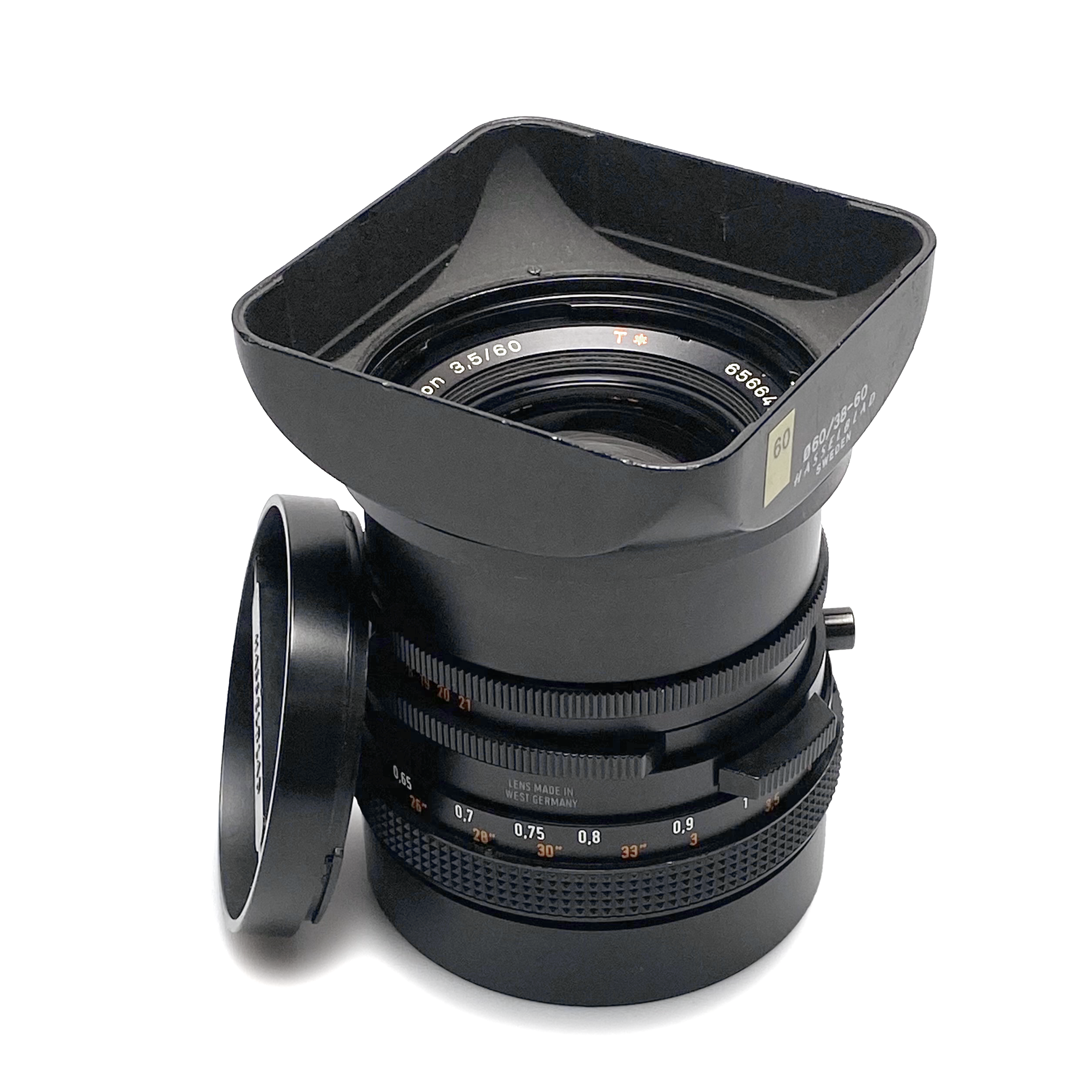 Hasselblad 60mm f/3.5 Distagon CF T* Lens - Certified Pre-Owned Hasselblad 60mm f/3.5 Distagon CF T* Lens - Certified Pre-Owned