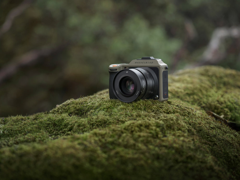 
                  
                    Load image into Gallery viewer, Hasselblad X2D 100C Earth Explorer Limited Edition - 20% Downpayment on $13,999
                  
                