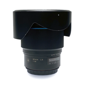 
                  
                    Load image into Gallery viewer, Schneider Kreuznach 35mm LS Blue Ring f/3.5 AF Lens - Certified Pre-Owned
                  
                